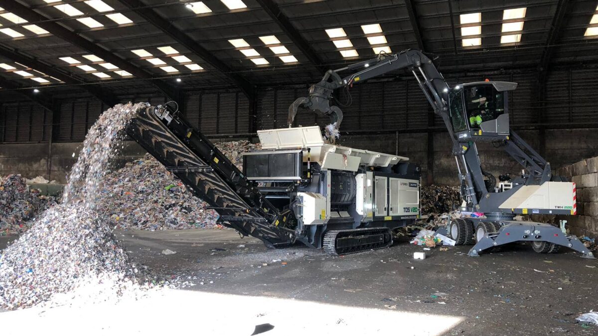 Ecotec TDS V20 Medium-Speed Shredder - Frontline Machinery