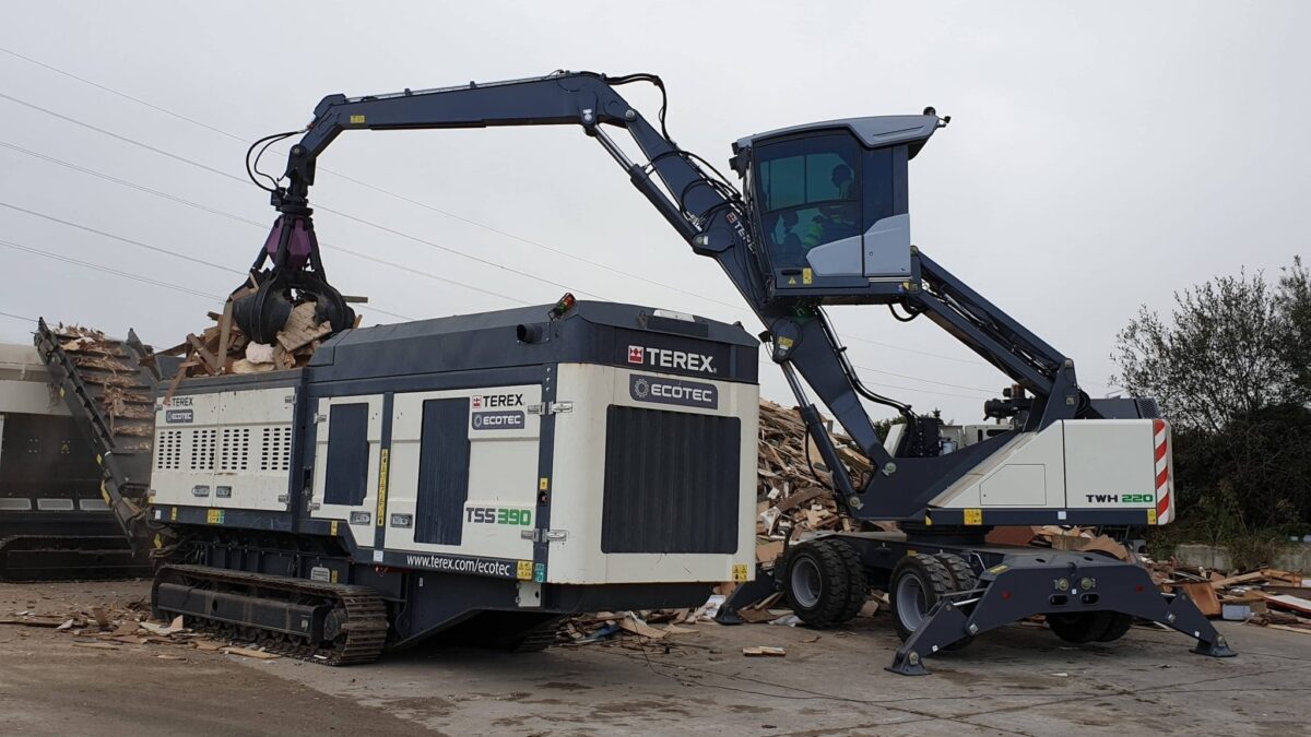 user様 Ecotec TSS 390T Slow-Speed Shredder - Frontline Machinery