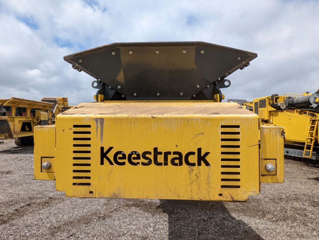 Used Keestrack S3 stacking conveyor for sale