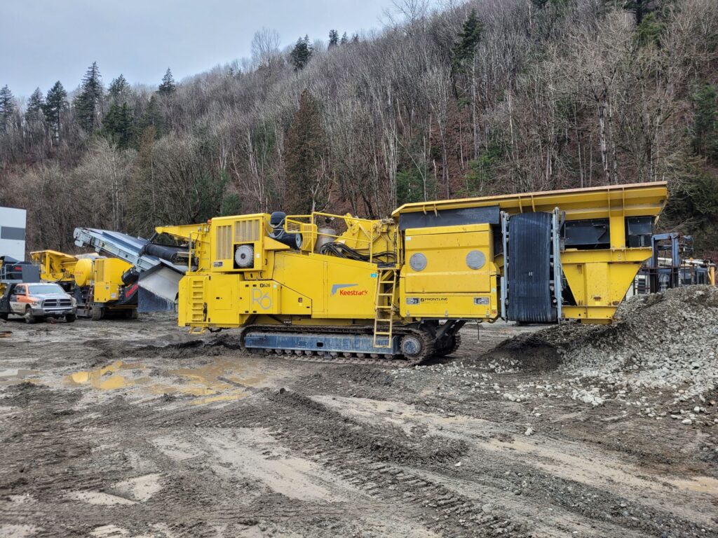 Open circuit used Keestrack R6 impact crusher for sale