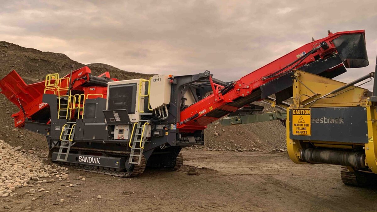 2022 Sandvik QH332 Mobile Crusher (#951) - Frontline Machinery