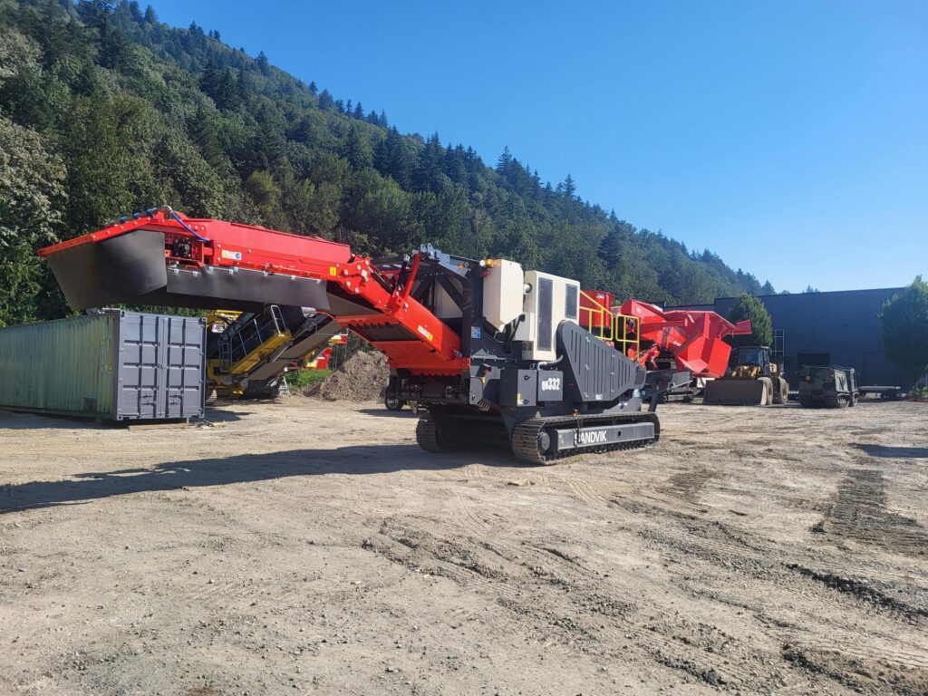 Sandvik QH332 cone crusher.